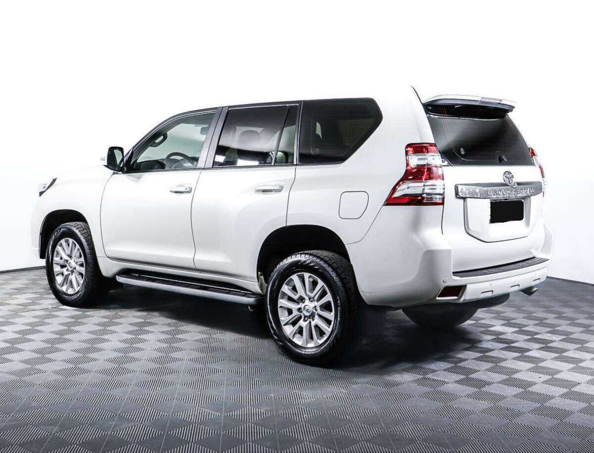 Toyota Land Cruiser Prado 2015 года с пробегом. Фото: #6