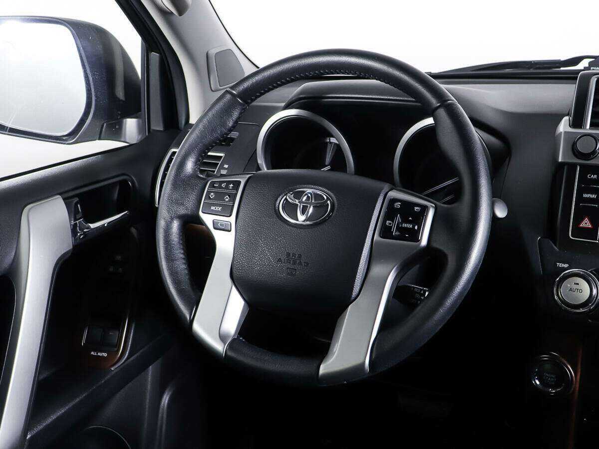 Toyota Land Cruiser Prado 2015 года с пробегом. Фото: #14