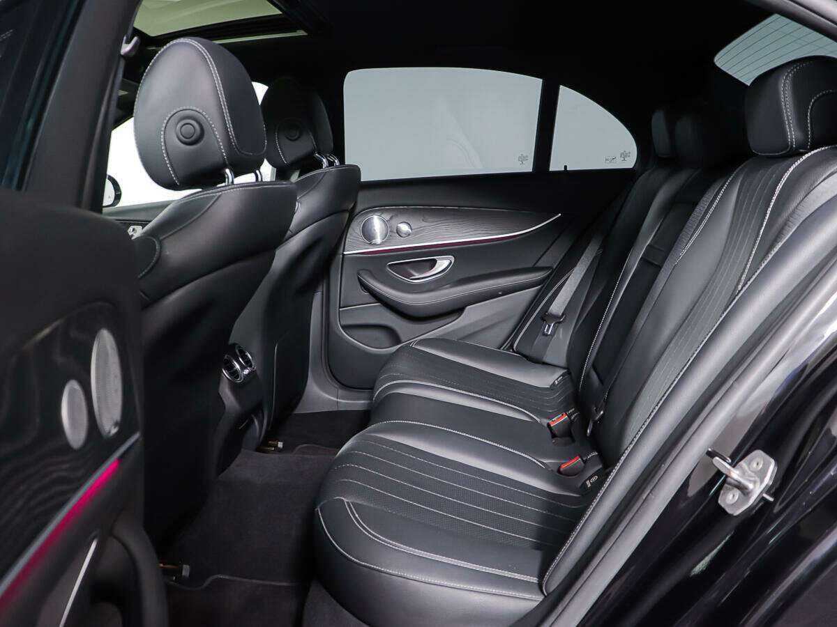 Mercedes-Benz E-Класс 2016 года с пробегом. Фото: #8