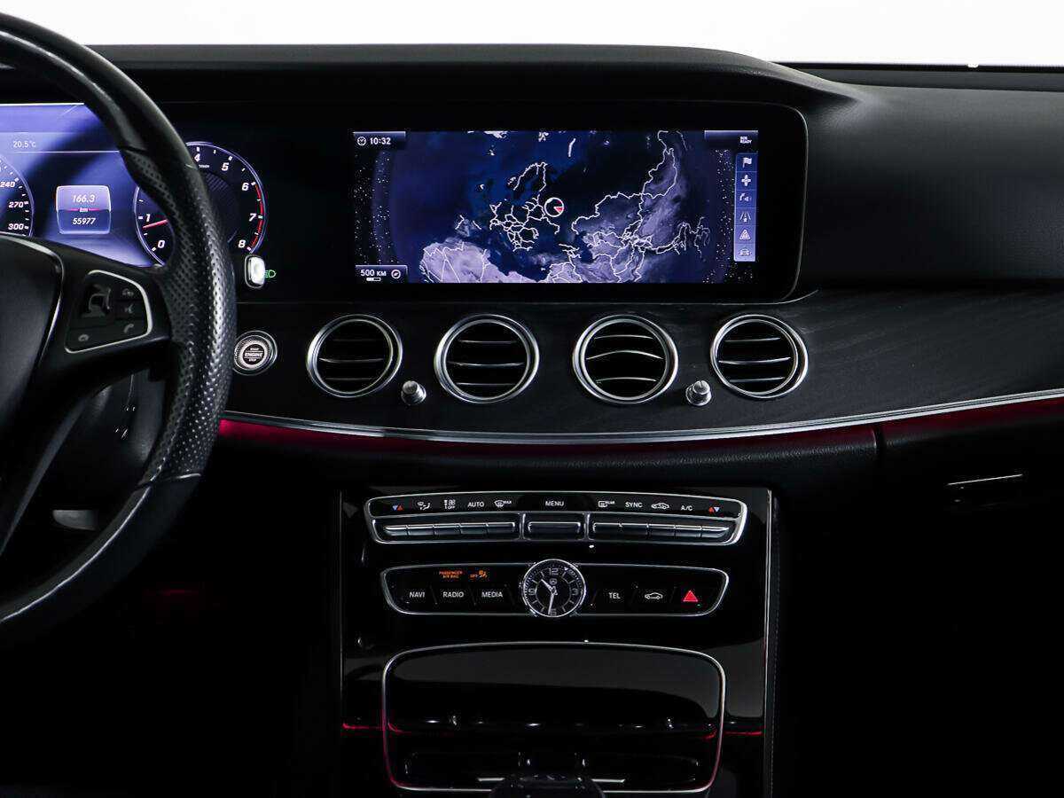 Mercedes-Benz E-Класс 2016 года с пробегом. Фото: #10