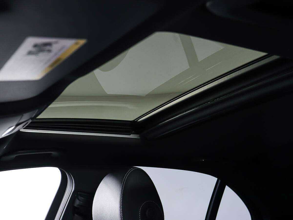 Mercedes-Benz E-Класс 2016 года с пробегом. Фото: #21