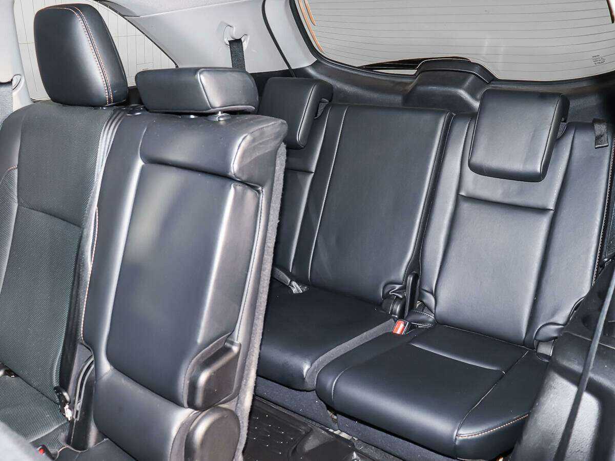 Toyota Highlander 2019 года с пробегом. Фото: #10