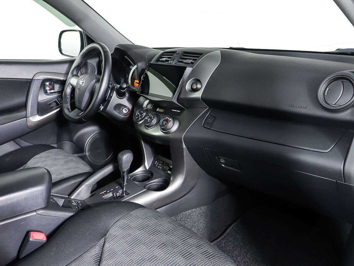 Toyota RAV4 2011 года с пробегом. Фото: #8