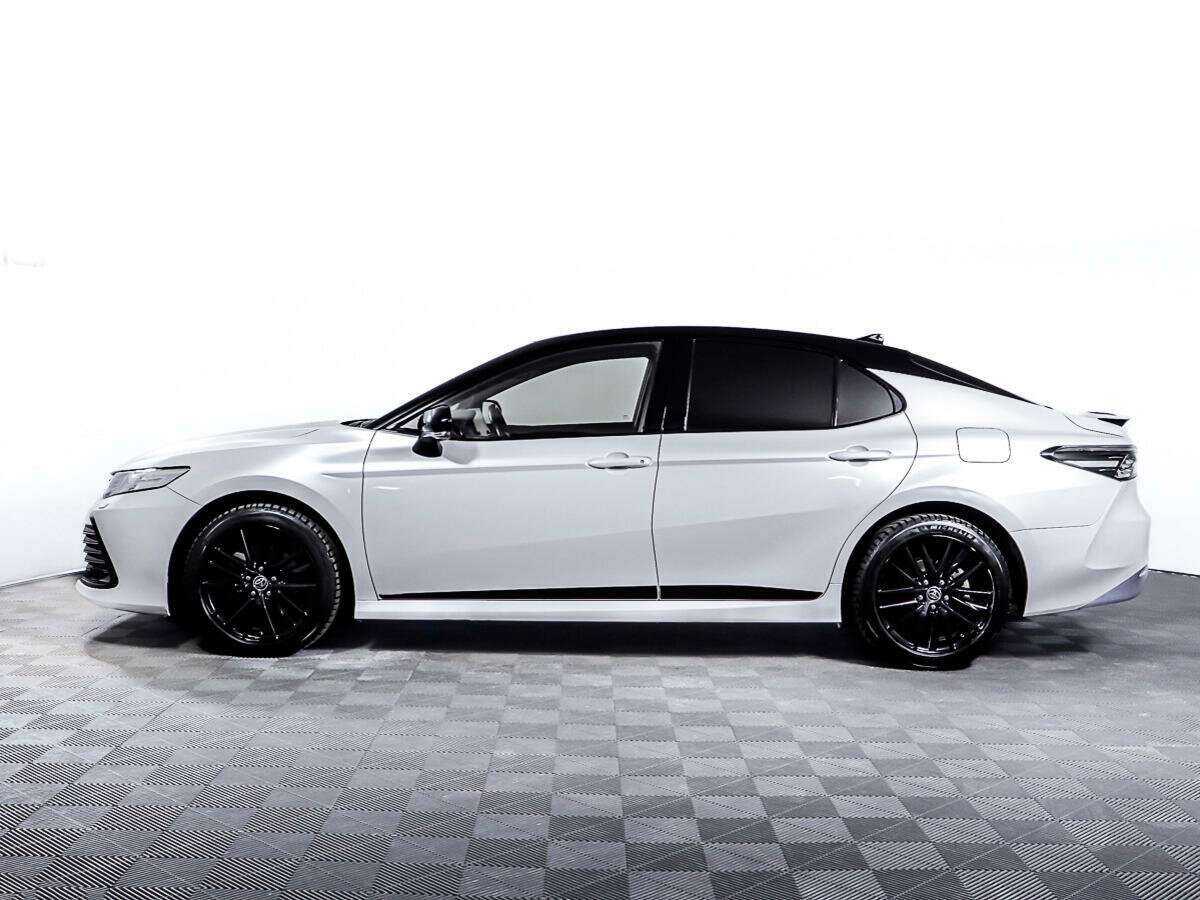 Toyota Camry 2021 года с пробегом. Фото: #6