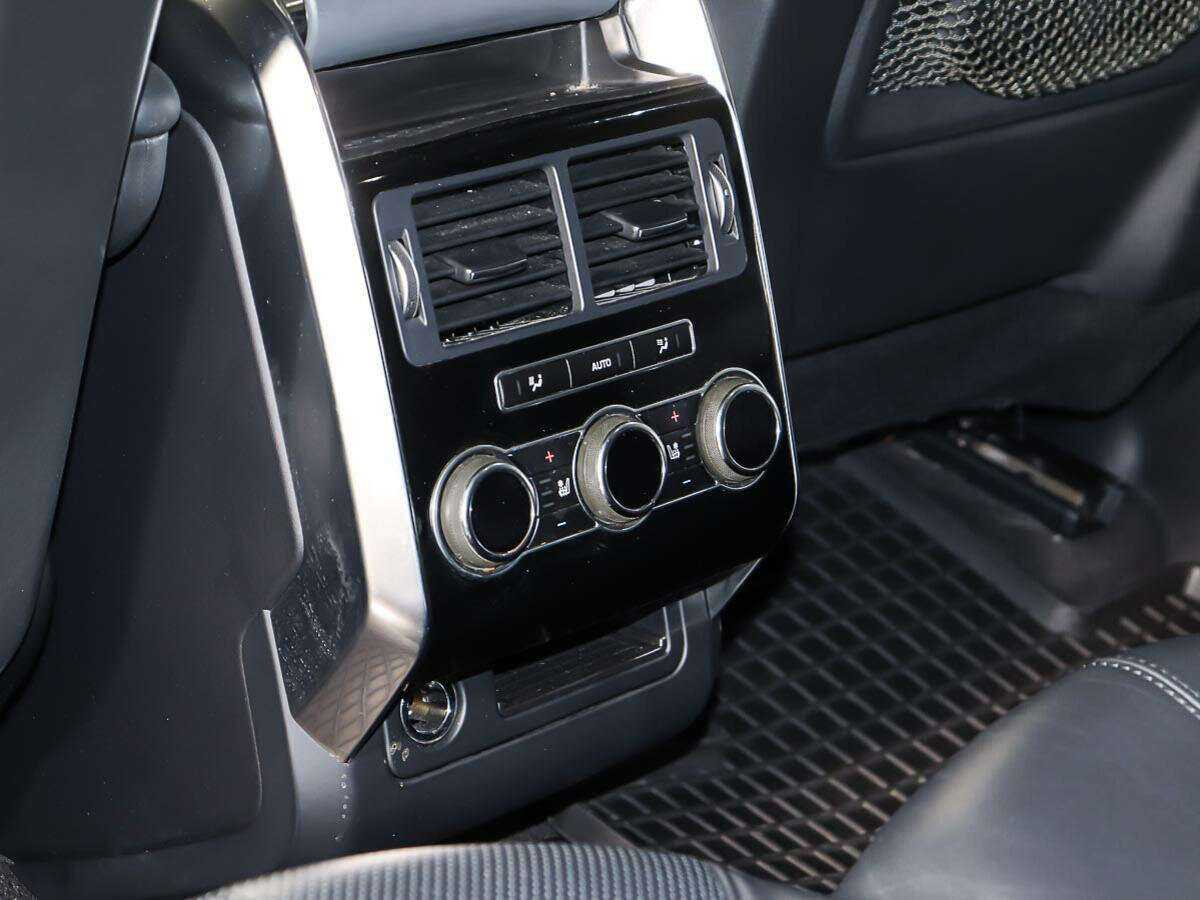 Land Rover Range Rover Sport 2013 года с пробегом. Фото: #19