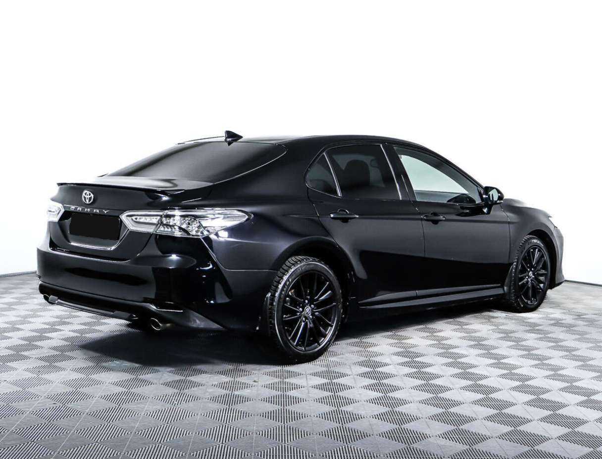 Toyota Camry 2021 года с пробегом. Фото: #4