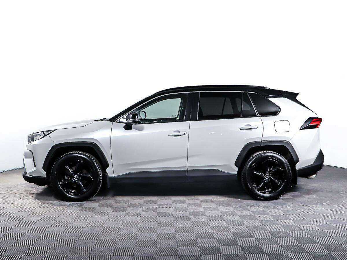 Toyota RAV4 2021 года с пробегом. Фото: #7