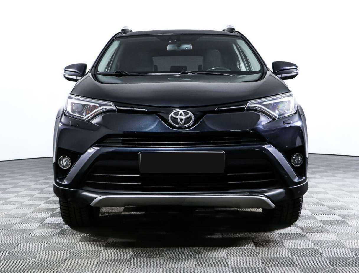 Toyota RAV4 2017 года с пробегом. Фото: #1