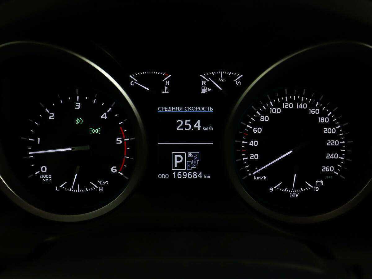 Toyota Land Cruiser 2012 года с пробегом. Фото: #13