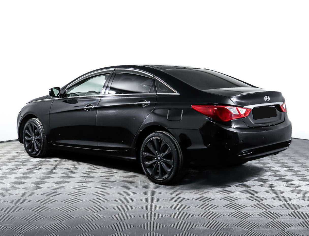 Hyundai Sonata 2011 года с пробегом. Фото: #6
