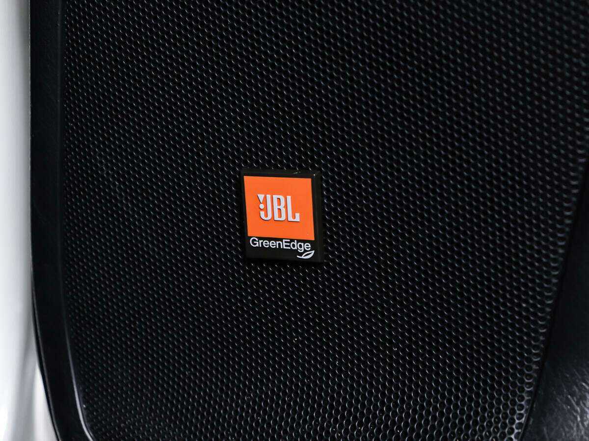 Toyota Highlander 2015 года с пробегом. Фото: #15