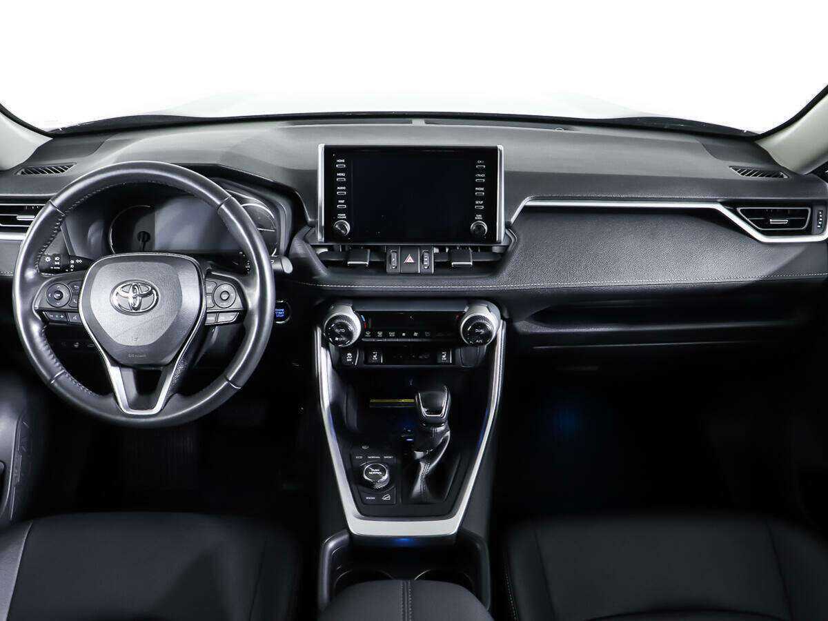 Toyota RAV4 2020 года с пробегом. Фото: #10