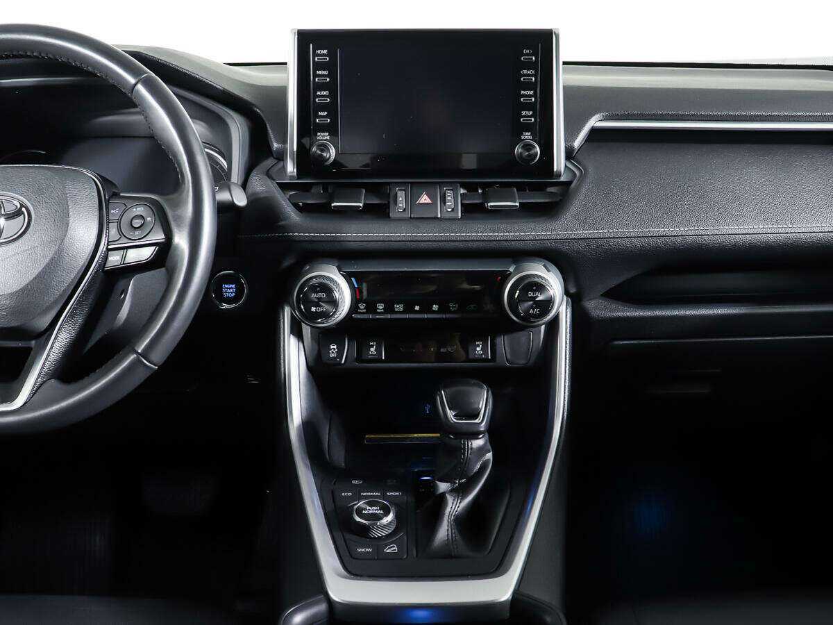 Toyota RAV4 2020 года с пробегом. Фото: #11