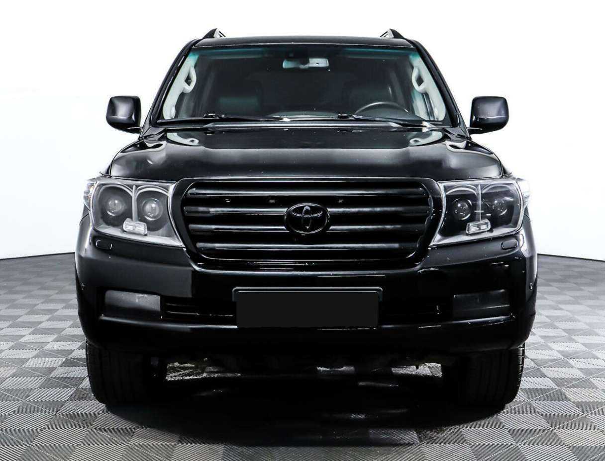 Toyota Land Cruiser 2011 года с пробегом. Фото: #1