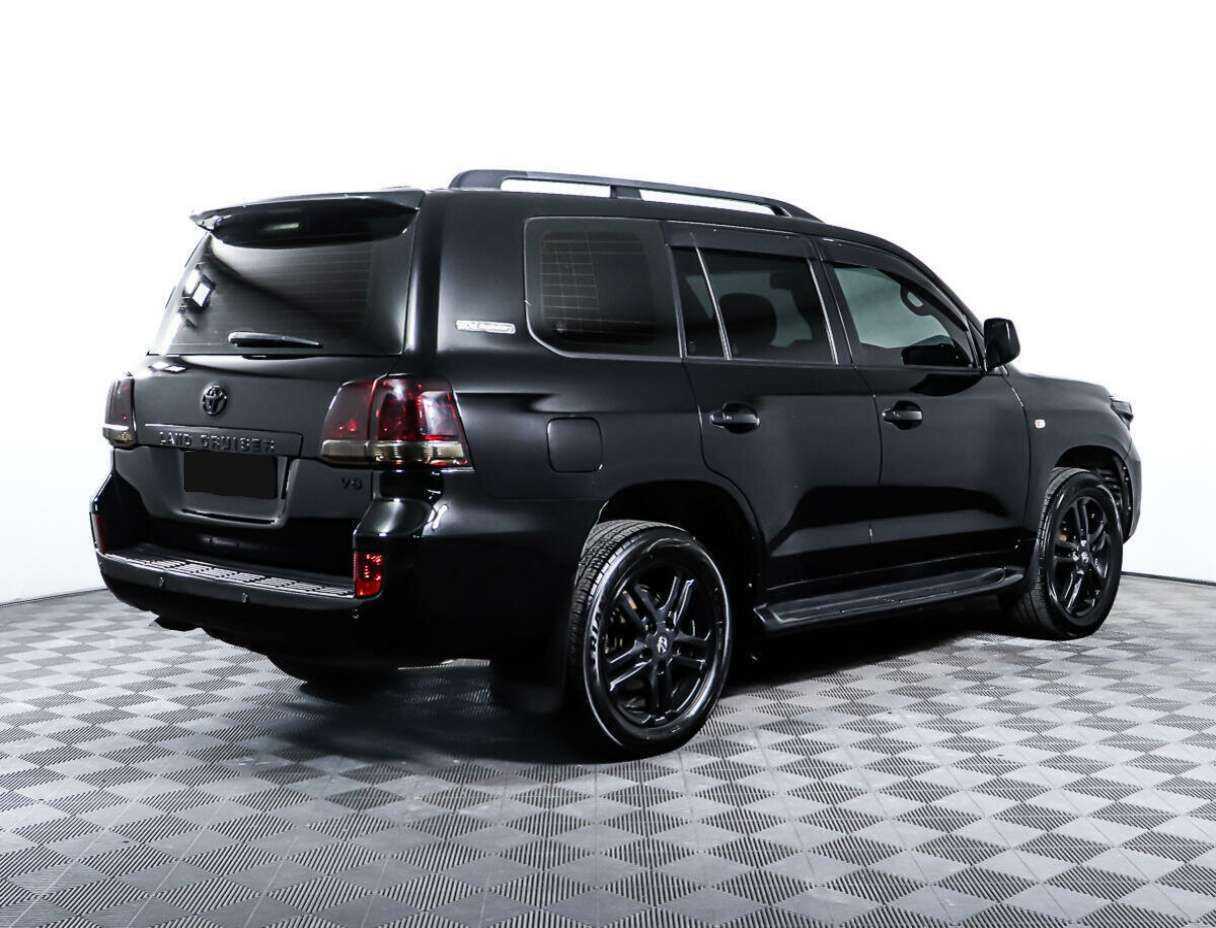 Toyota Land Cruiser 2011 года с пробегом. Фото: #3