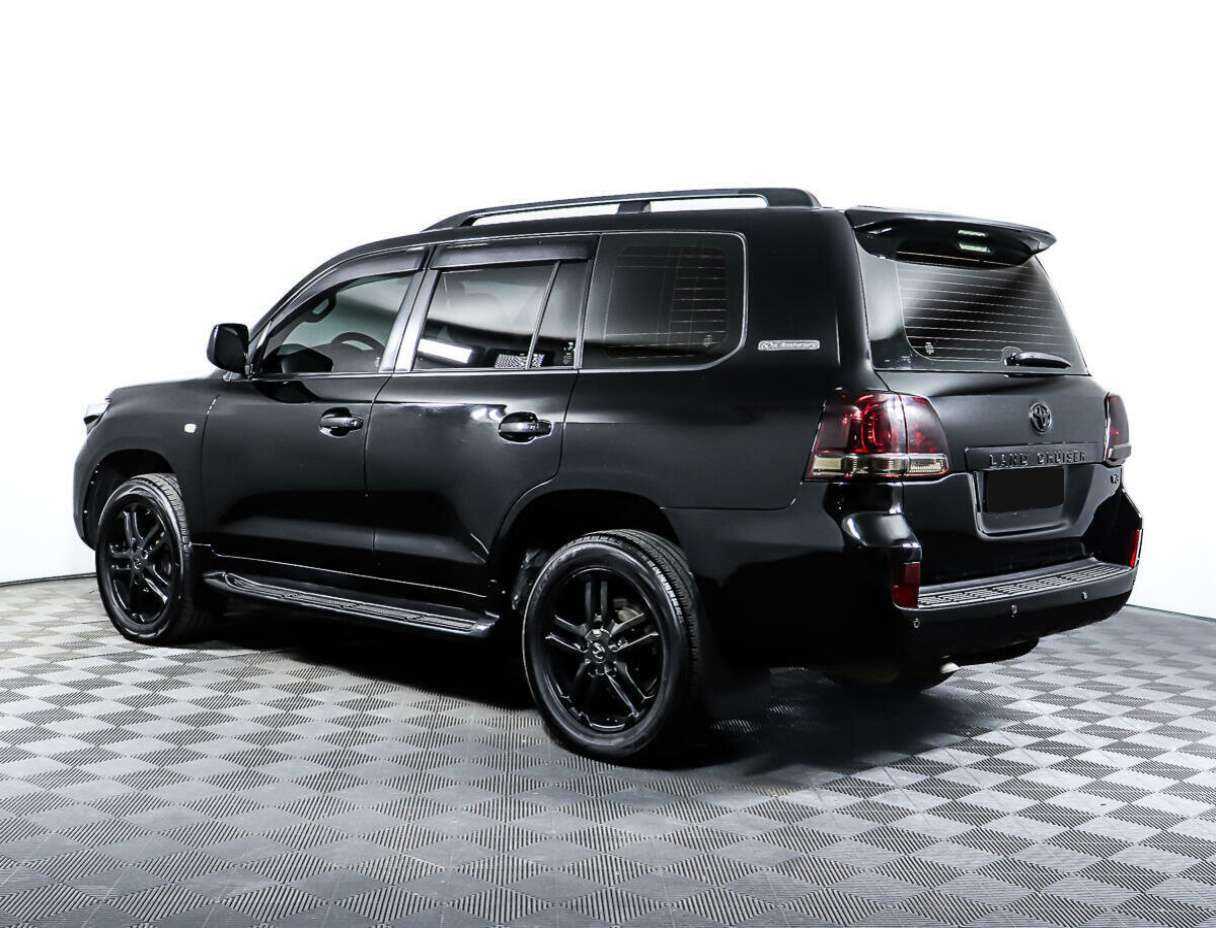 Toyota Land Cruiser 2011 года с пробегом. Фото: #4