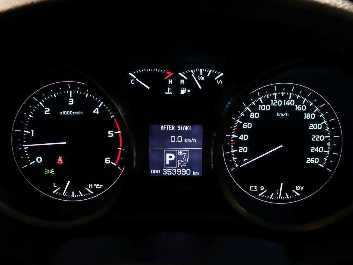 Toyota Land Cruiser 2011 года с пробегом. Фото: #11