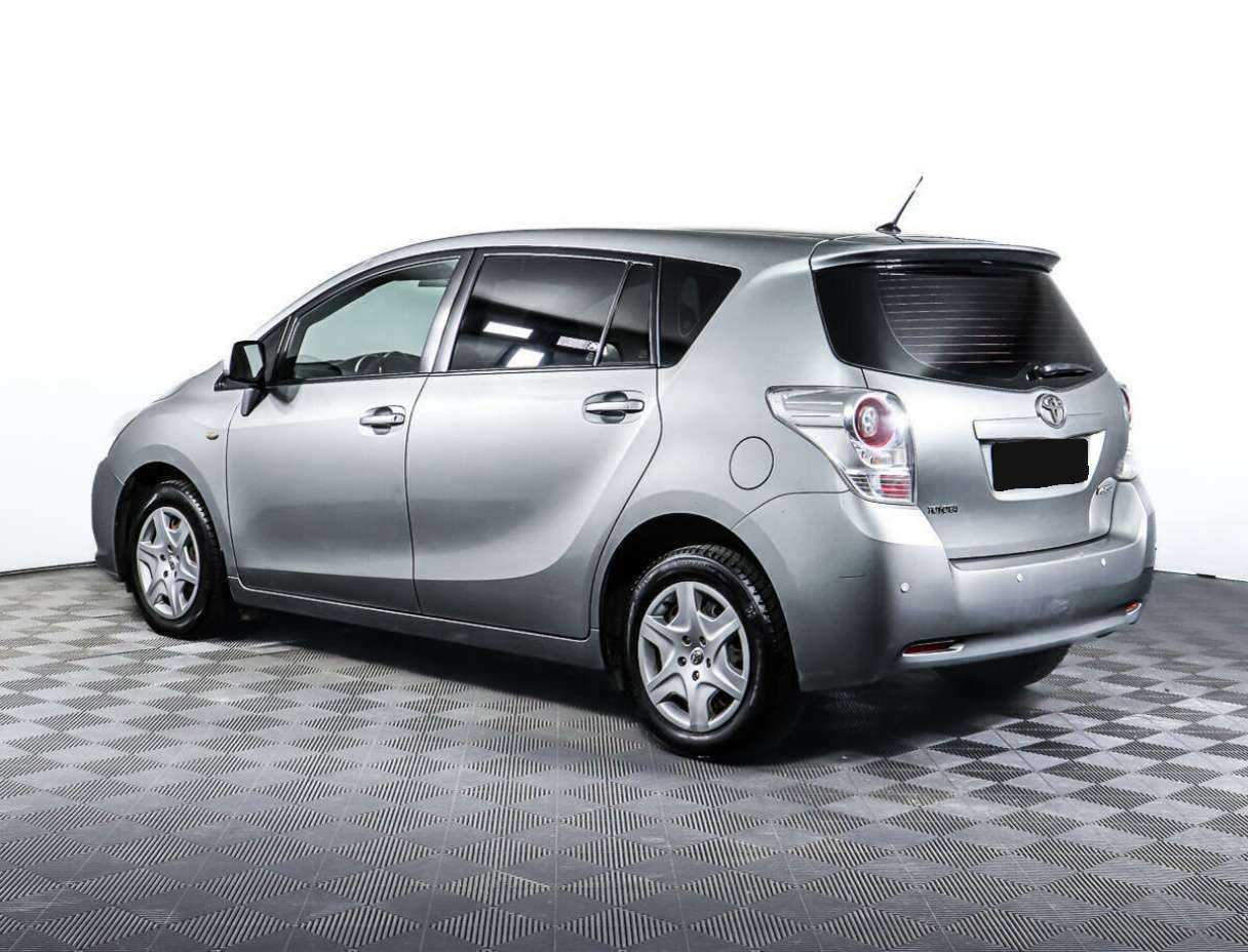 Toyota Verso 2011 года с пробегом. Фото: #6