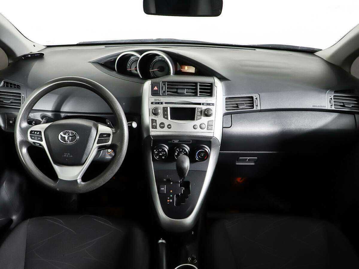 Toyota Verso 2011 года с пробегом. Фото: #10