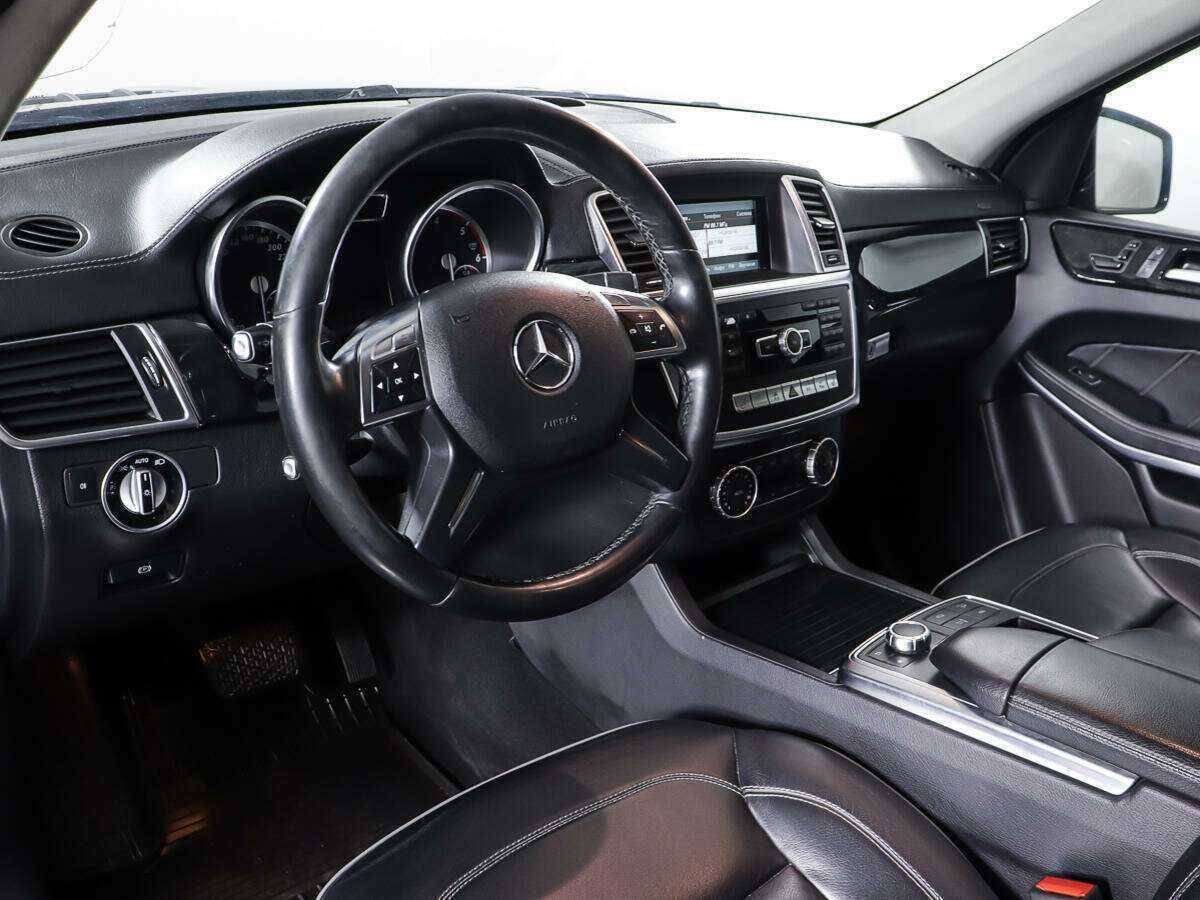 Mercedes-Benz GL-Класс 2013 года с пробегом. Фото: #13