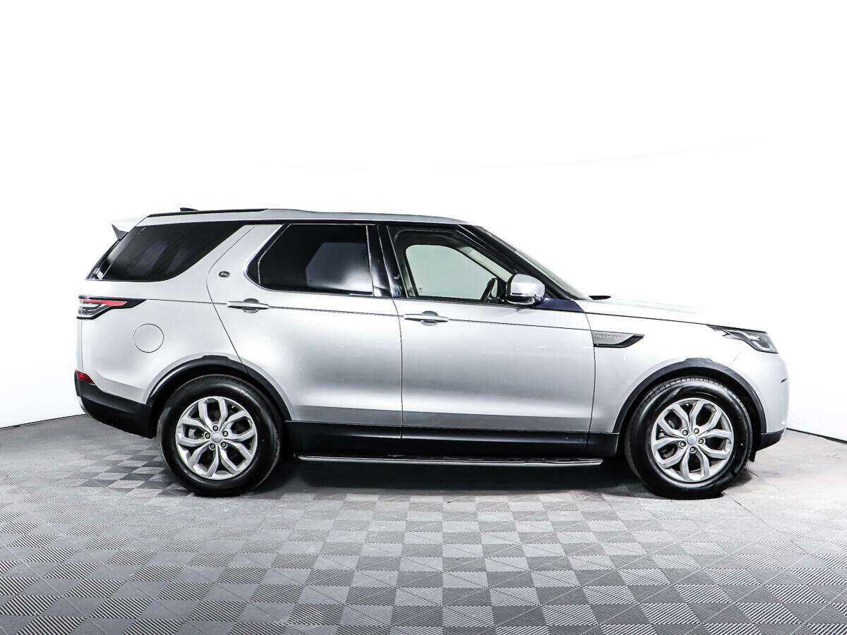 Land Rover Discovery 2018 года с пробегом. Фото: #3