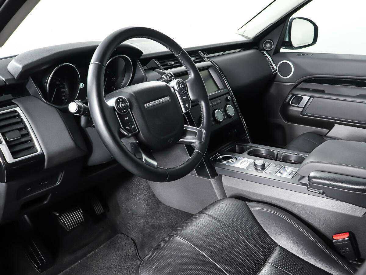 Land Rover Discovery 2018 года с пробегом. Фото: #14