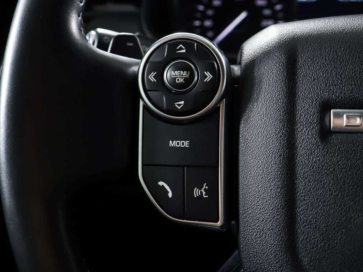 Land Rover Discovery 2018 года с пробегом. Фото: #19