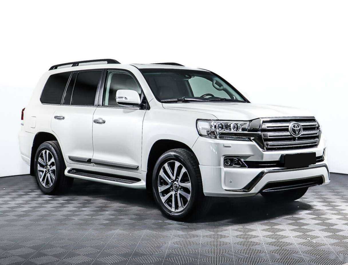 Toyota Land Cruiser 2016 года с пробегом. Фото: #3