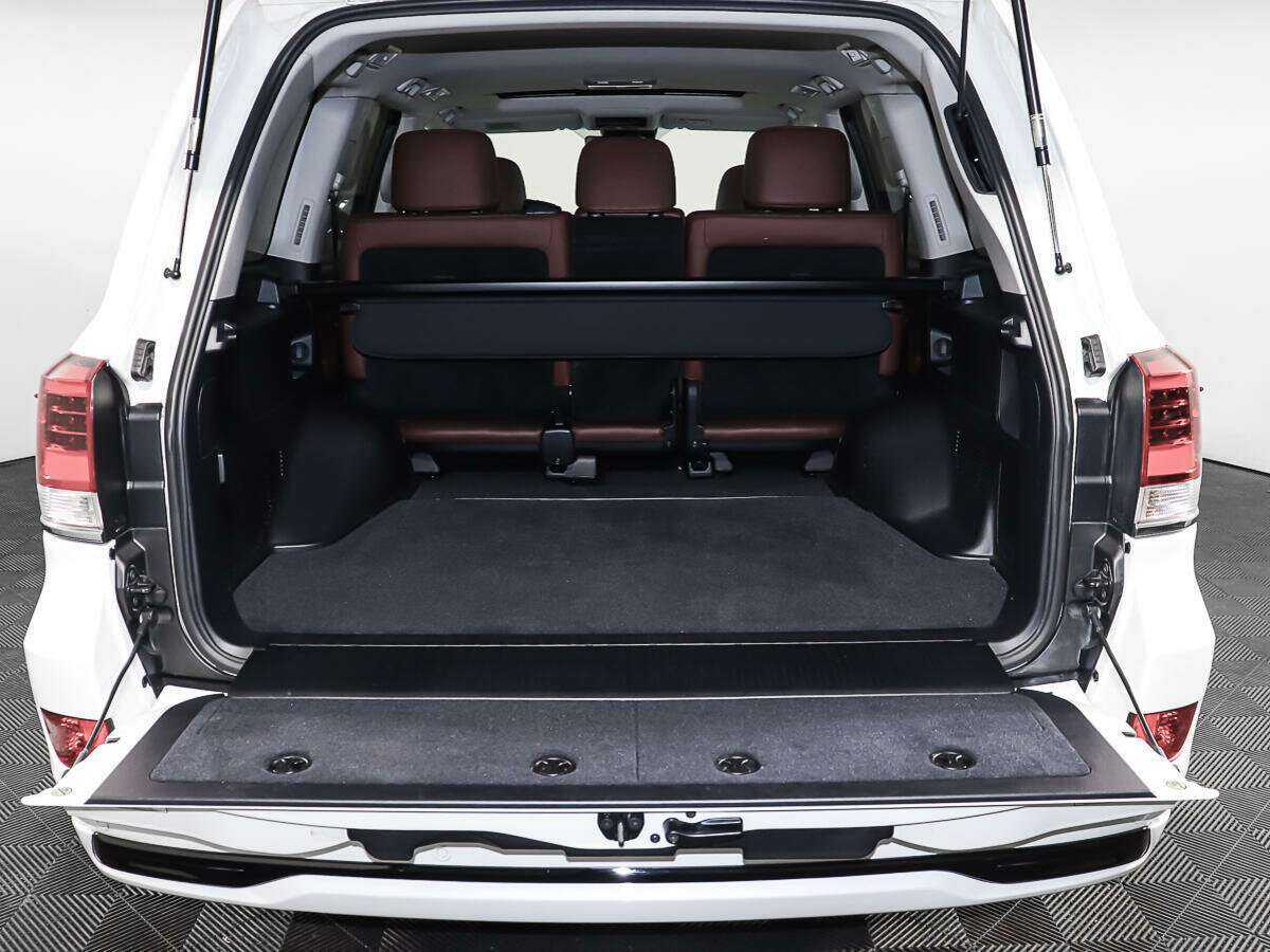 Toyota Land Cruiser 2016 года с пробегом. Фото: #9