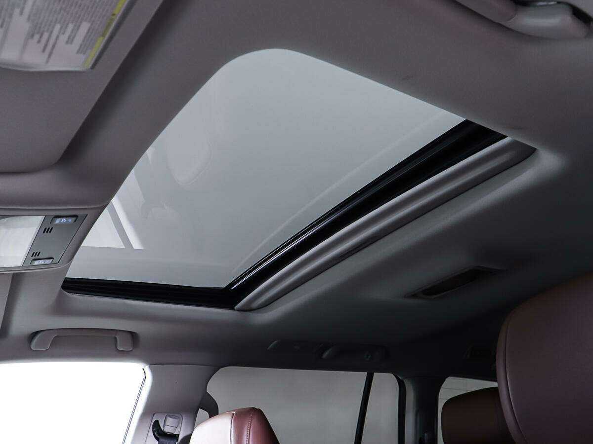 Toyota Land Cruiser 2016 года с пробегом. Фото: #20