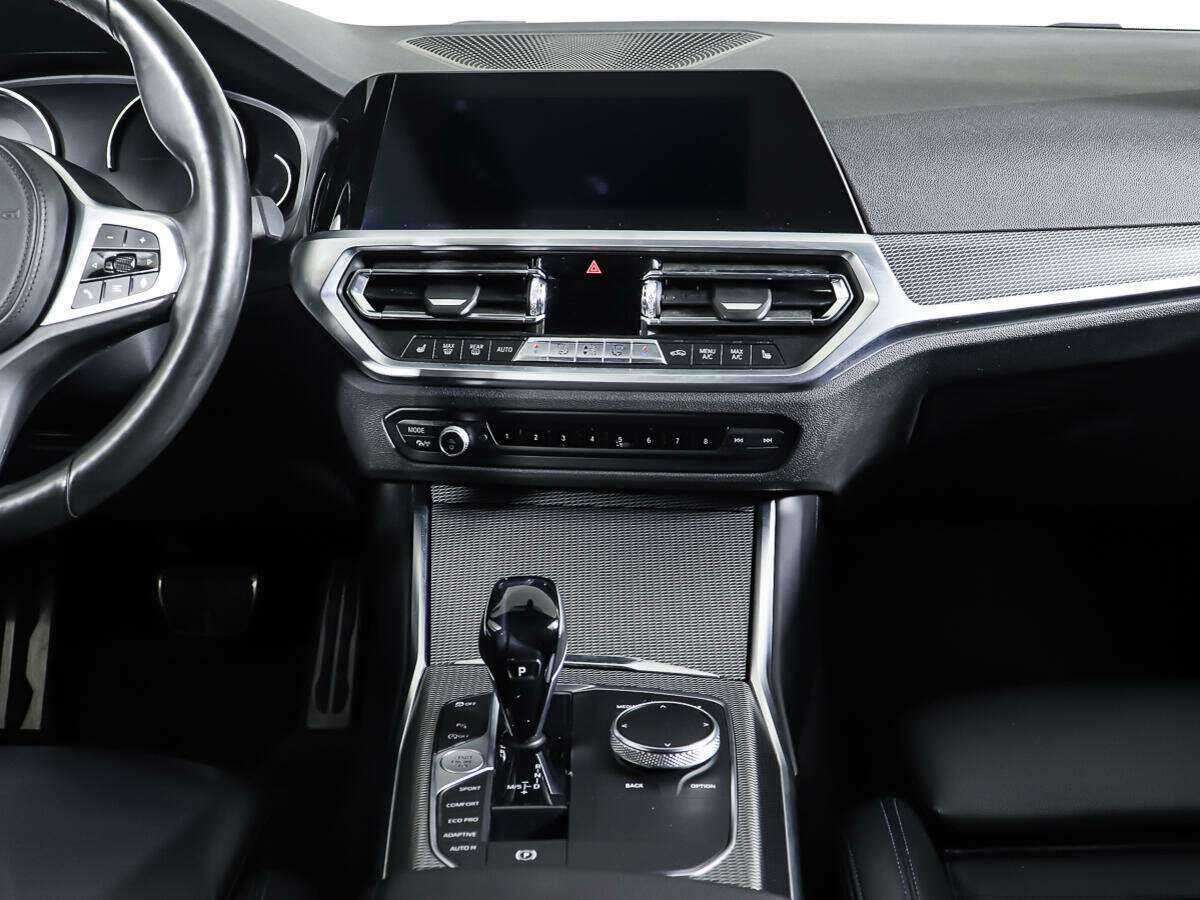 BMW 3 серии 2019 года с пробегом. Фото: #11