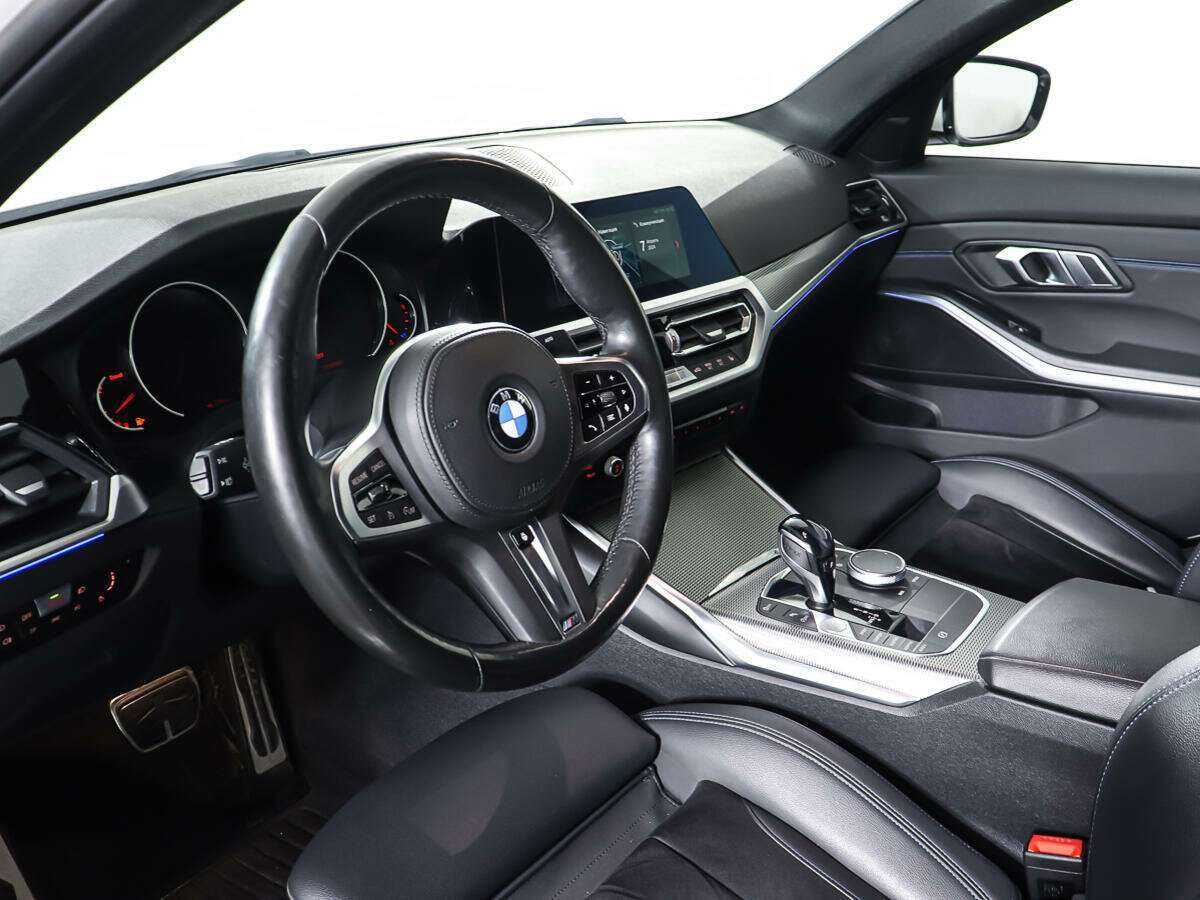 BMW 3 серии 2019 года с пробегом. Фото: #12