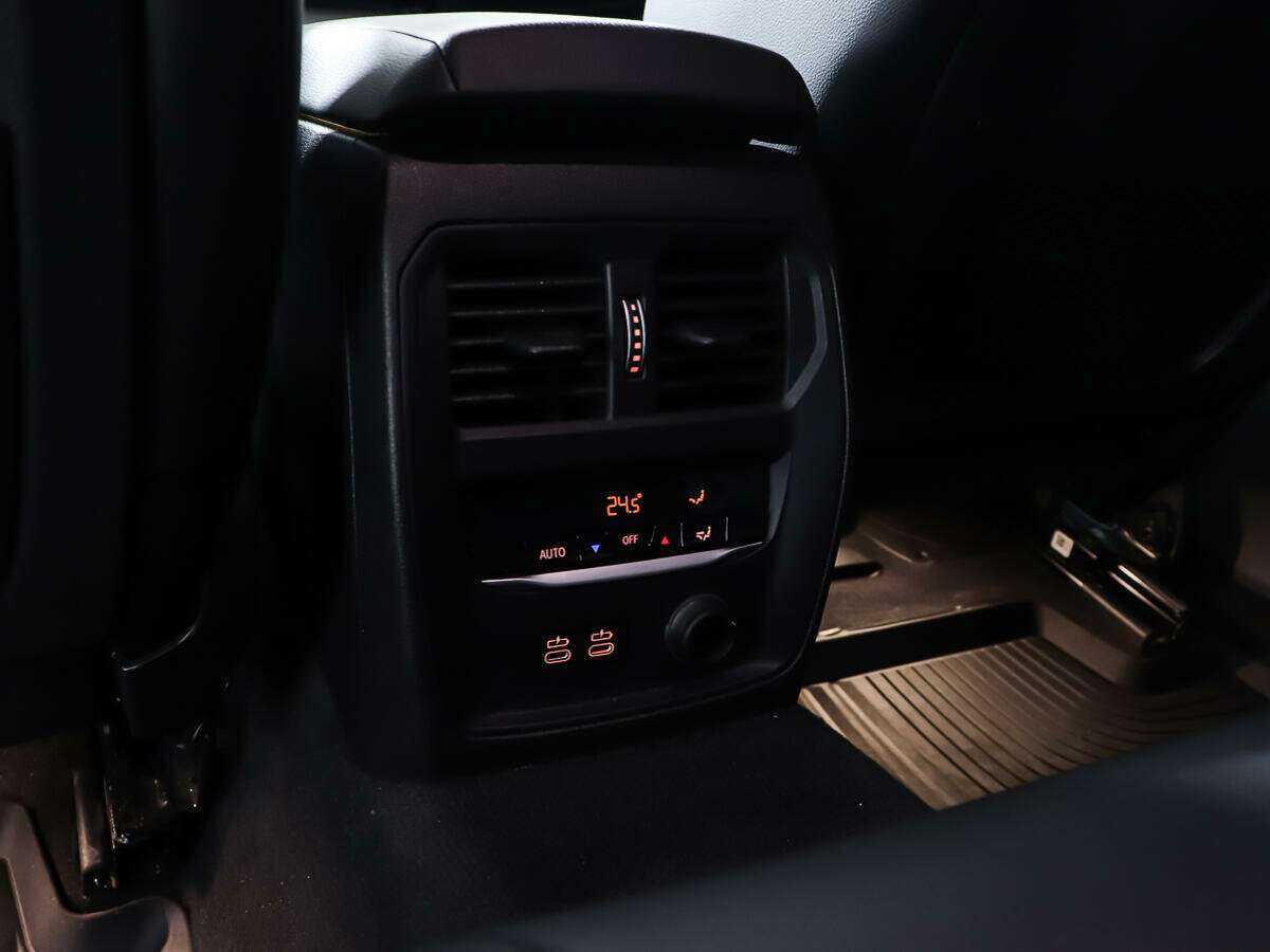 BMW 3 серии 2019 года с пробегом. Фото: #20