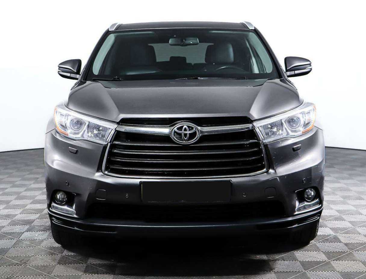 Toyota Highlander 2014 года с пробегом. Фото: #1