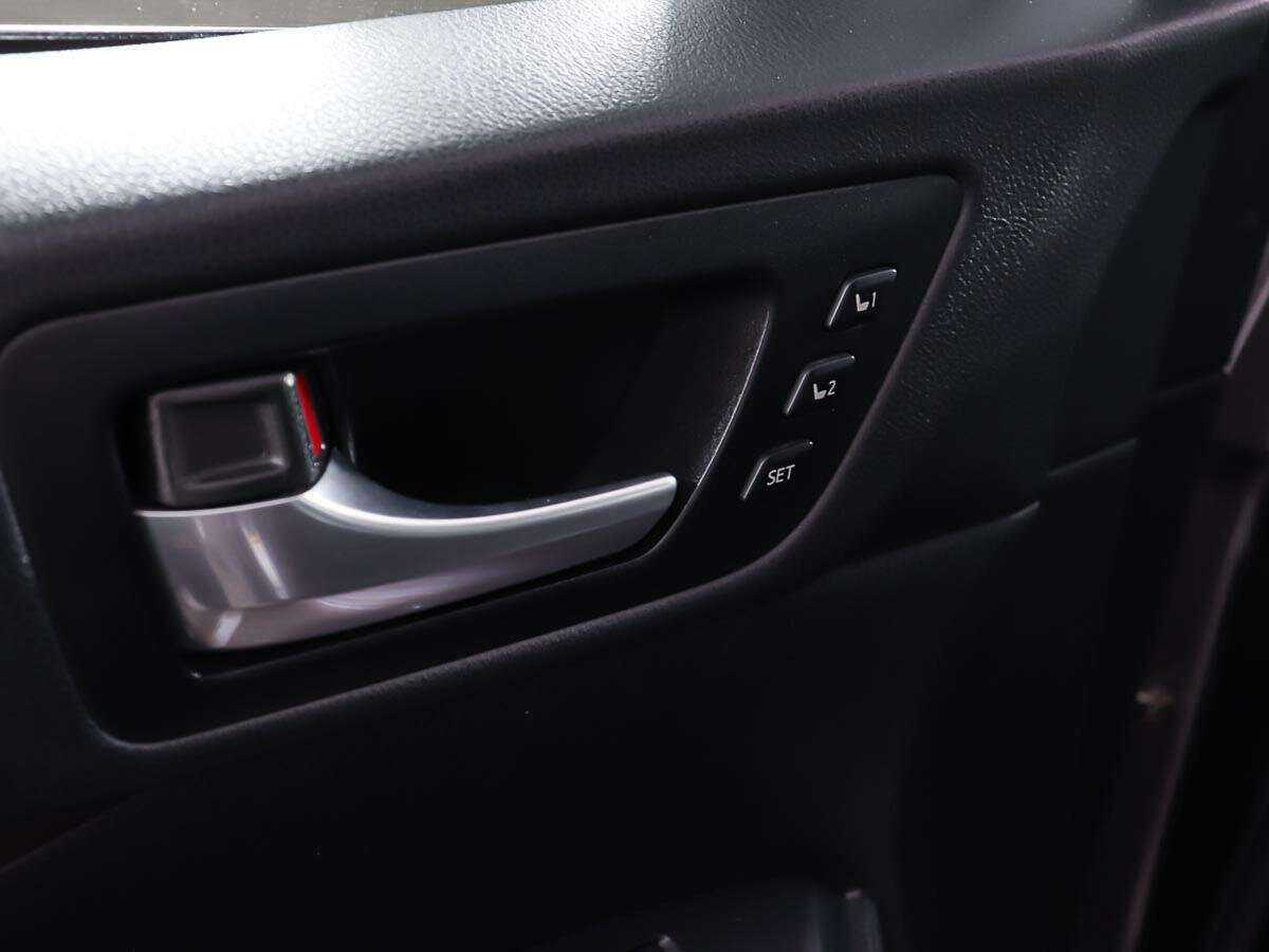 Toyota Highlander 2014 года с пробегом. Фото: #20