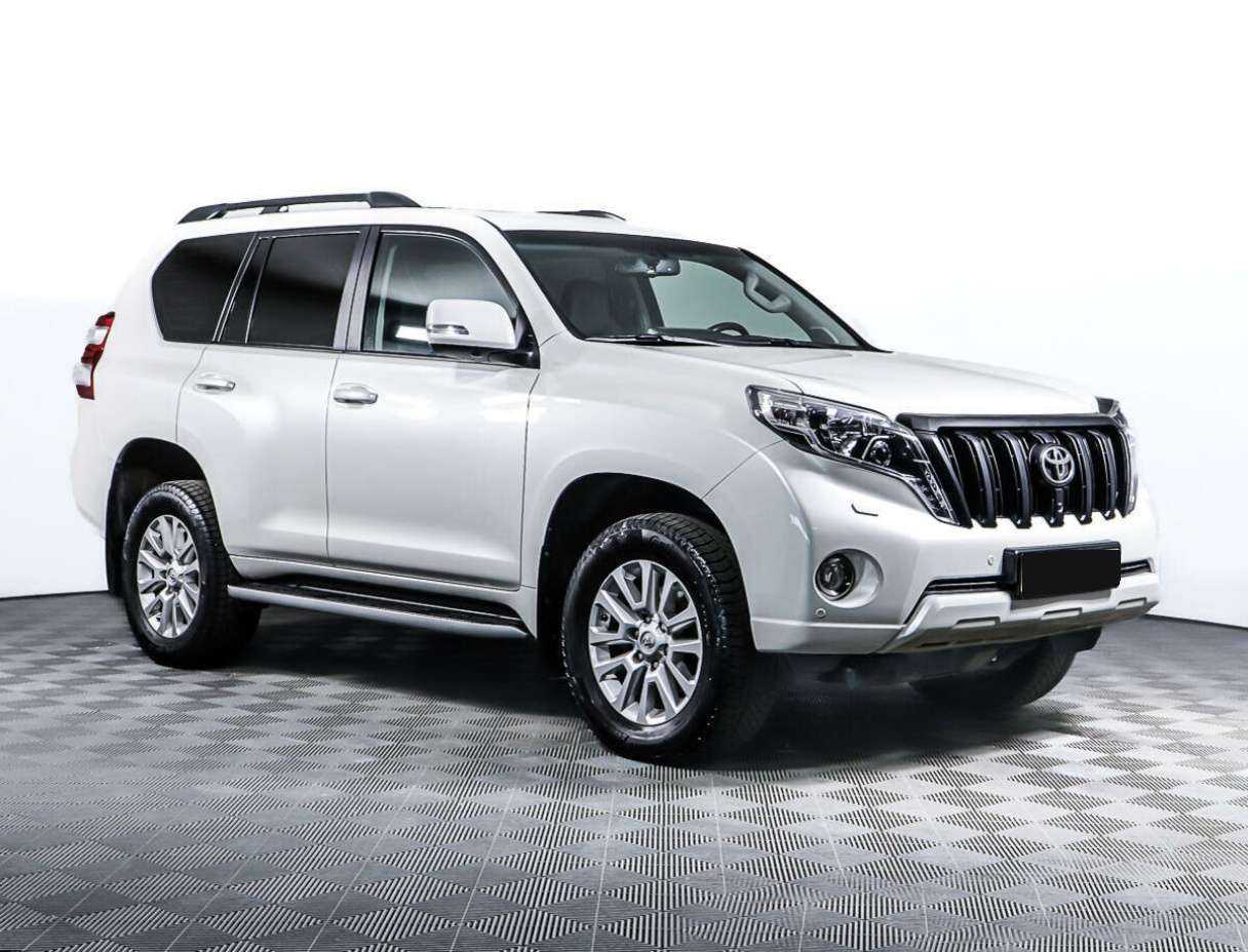Toyota Land Cruiser Prado 2014 года с пробегом. Фото: #2