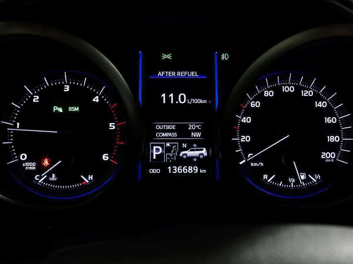 Toyota Land Cruiser Prado 2014 года с пробегом. Фото: #13