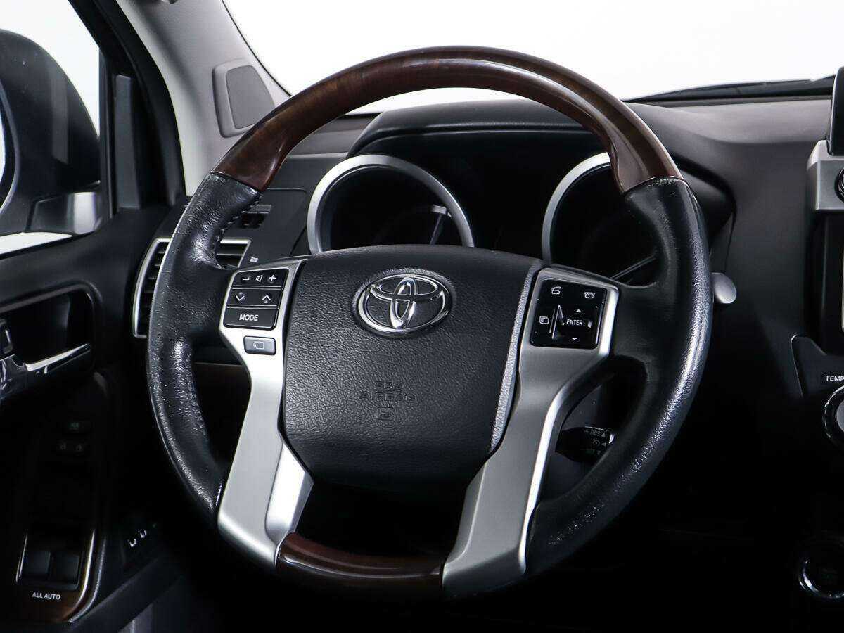 Toyota Land Cruiser Prado 2014 года с пробегом. Фото: #14