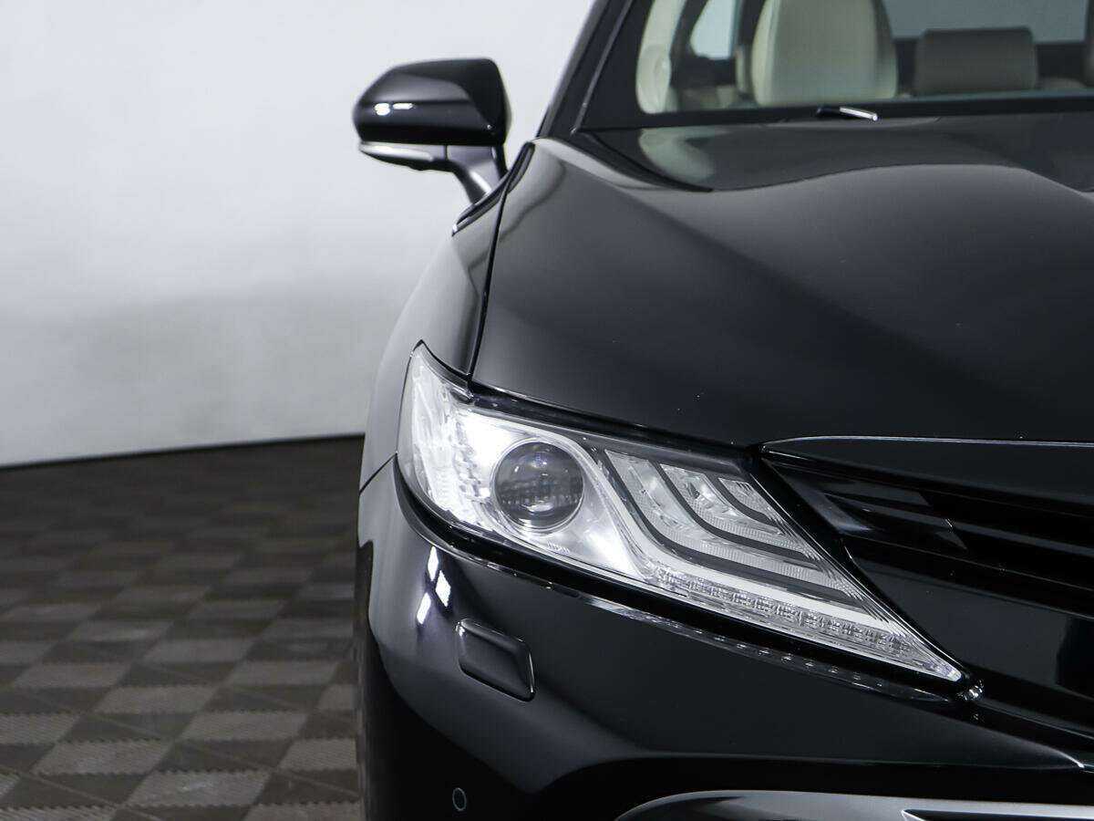 Toyota Camry 2018 года с пробегом. Фото: #24