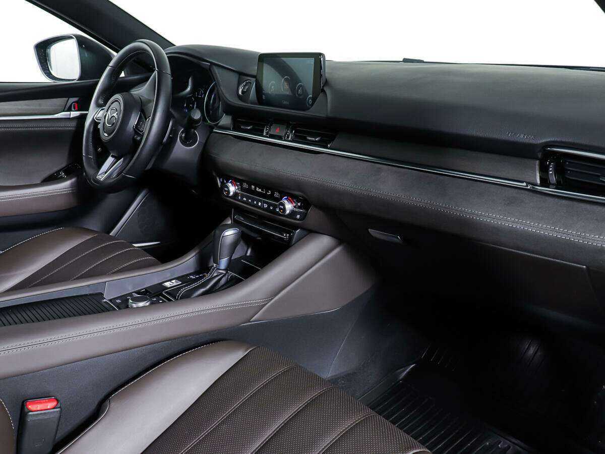 Mazda 6 2021 года с пробегом. Фото: #8