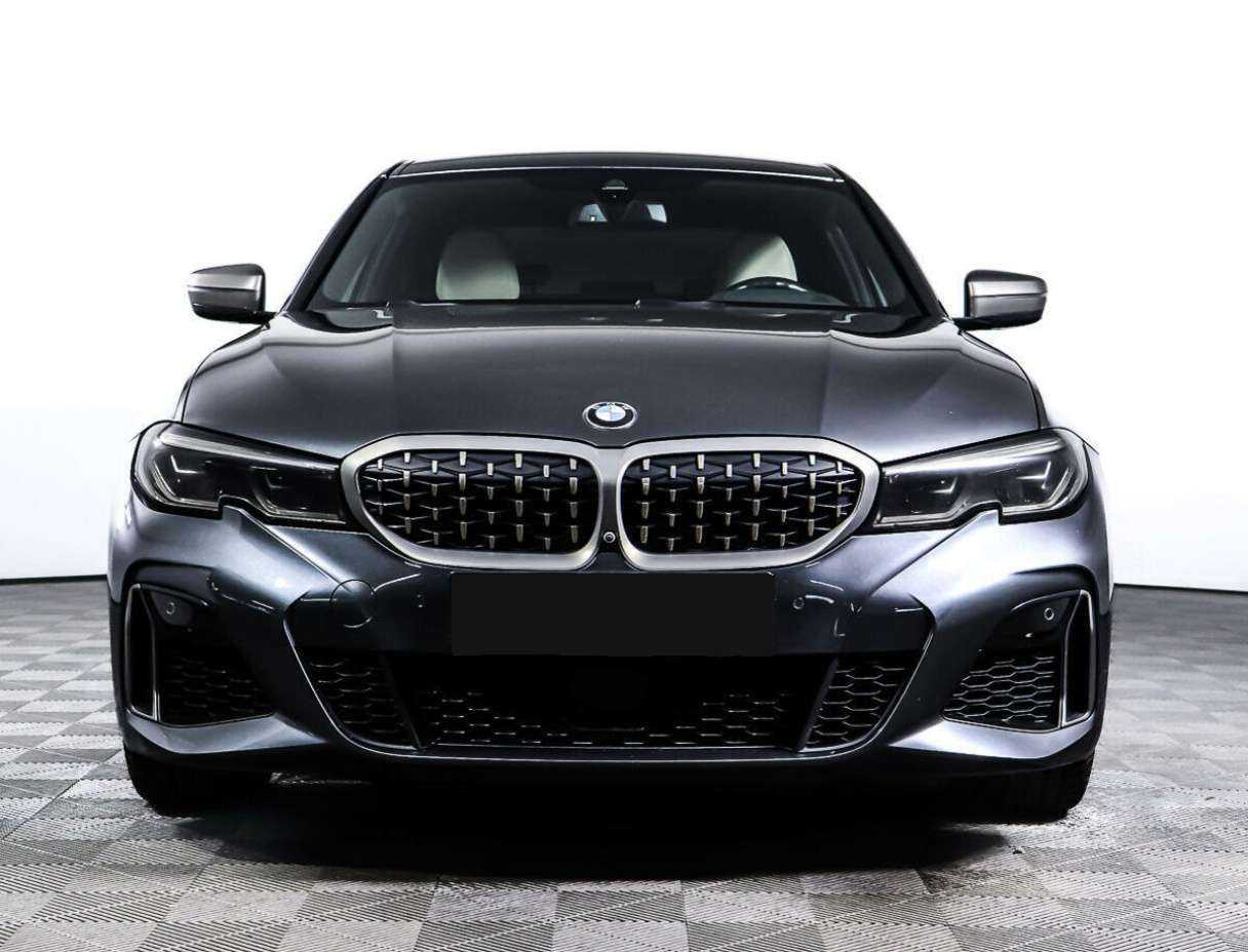 BMW 3 серии 2021 года с пробегом. Фото: #1