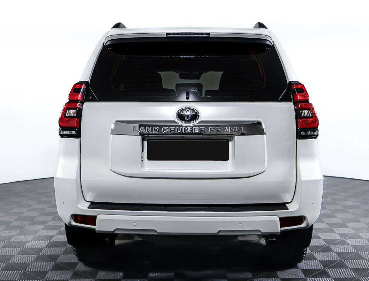 Toyota Land Cruiser Prado 2017 года с пробегом. Фото: #5