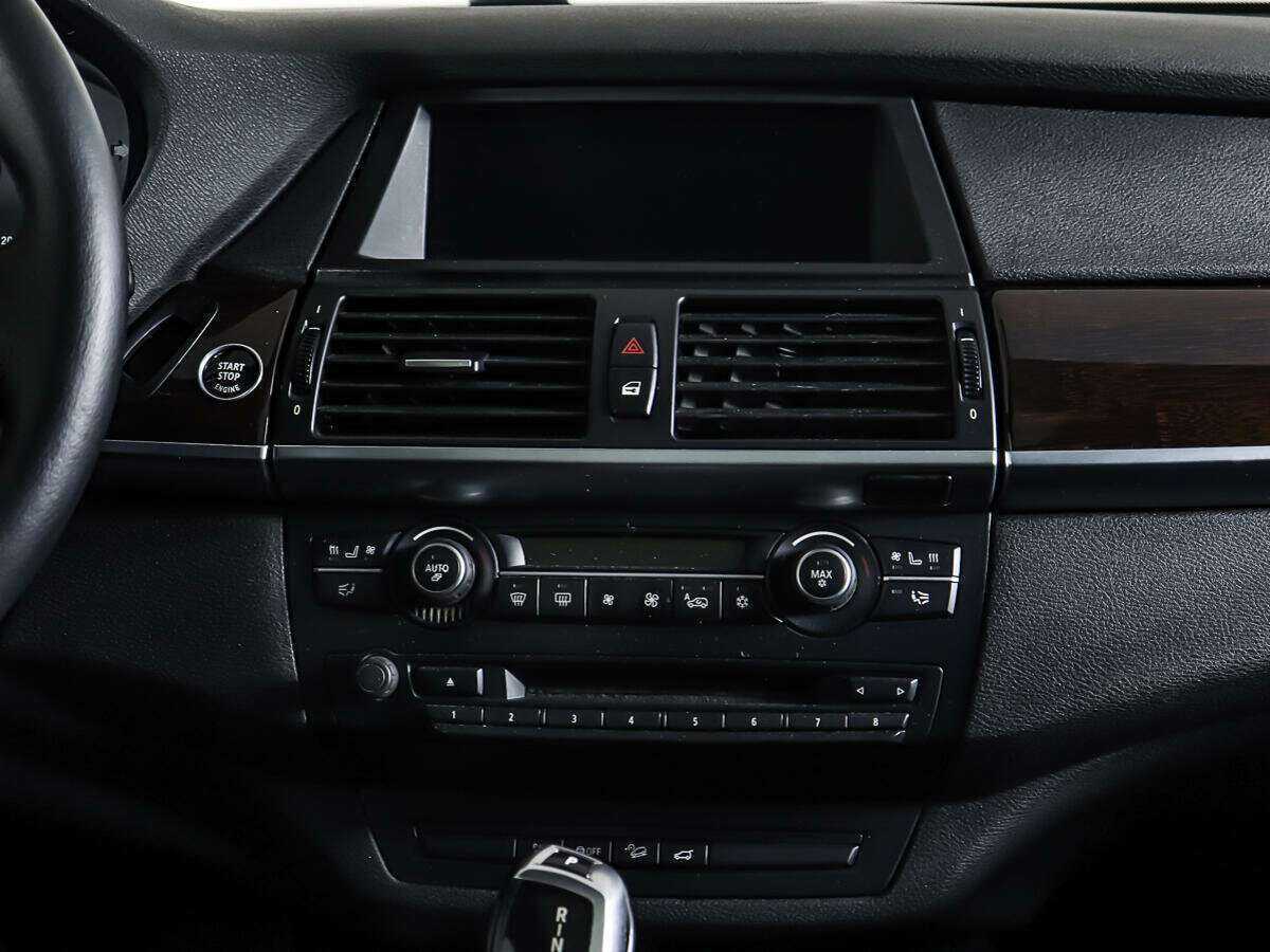 BMW X5 2010 года с пробегом. Фото: #11