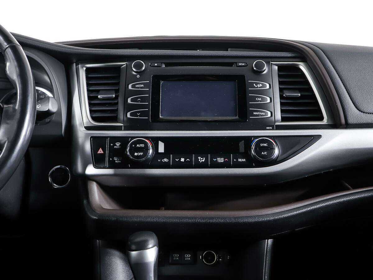 Toyota Highlander 2017 года с пробегом. Фото: #11