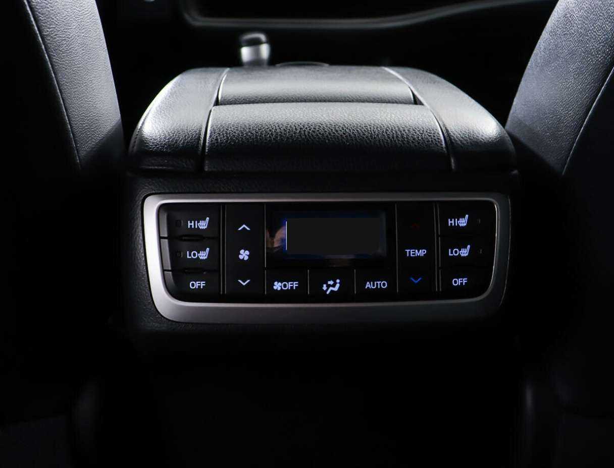 Toyota Highlander 2017 года с пробегом. Фото: #18