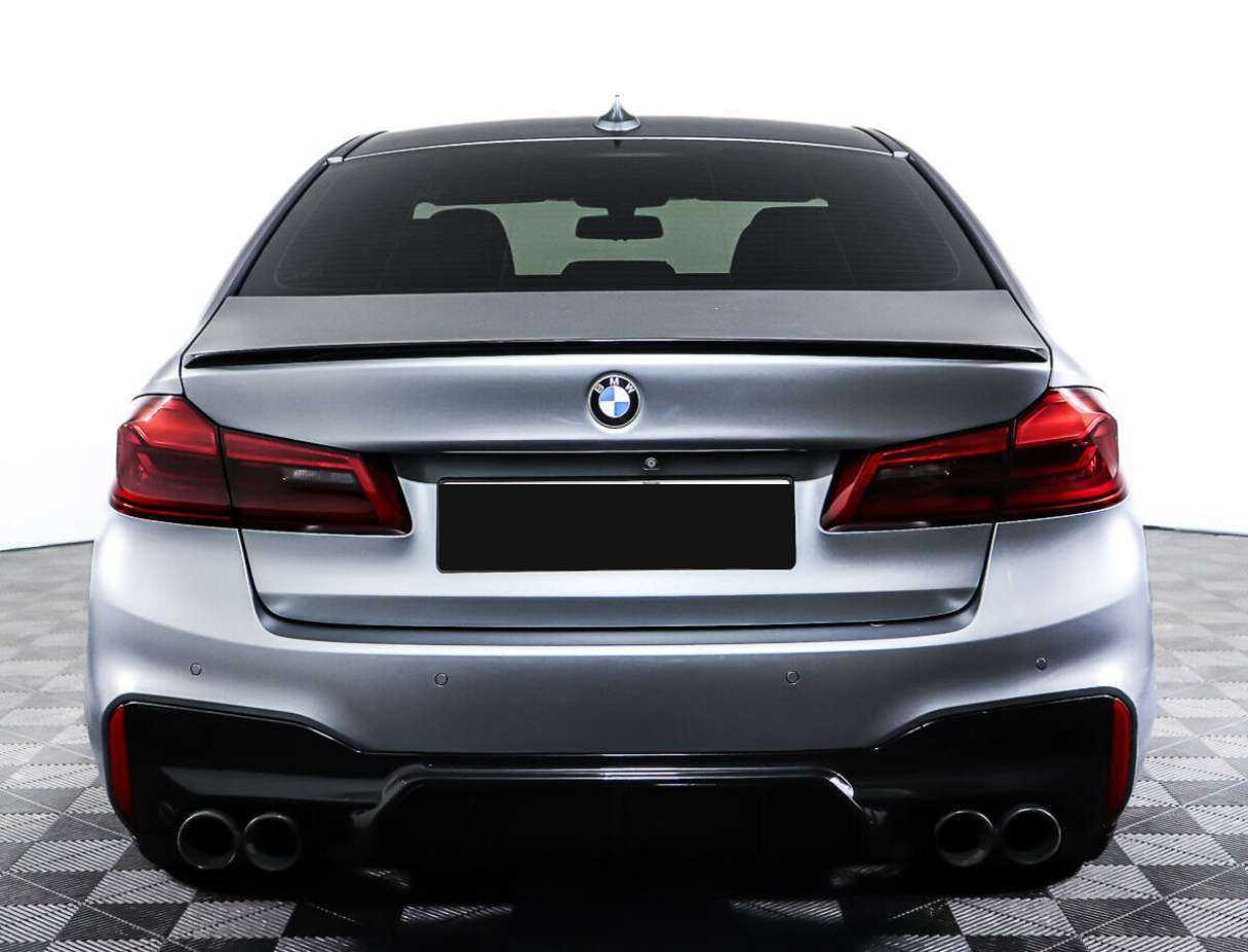 BMW 5 серии 2017 года с пробегом. Фото: #5