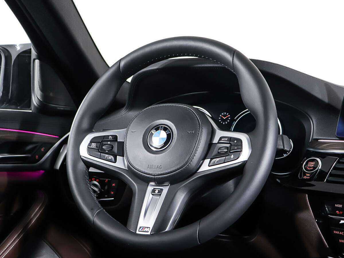 BMW 5 серии 2017 года с пробегом. Фото: #16