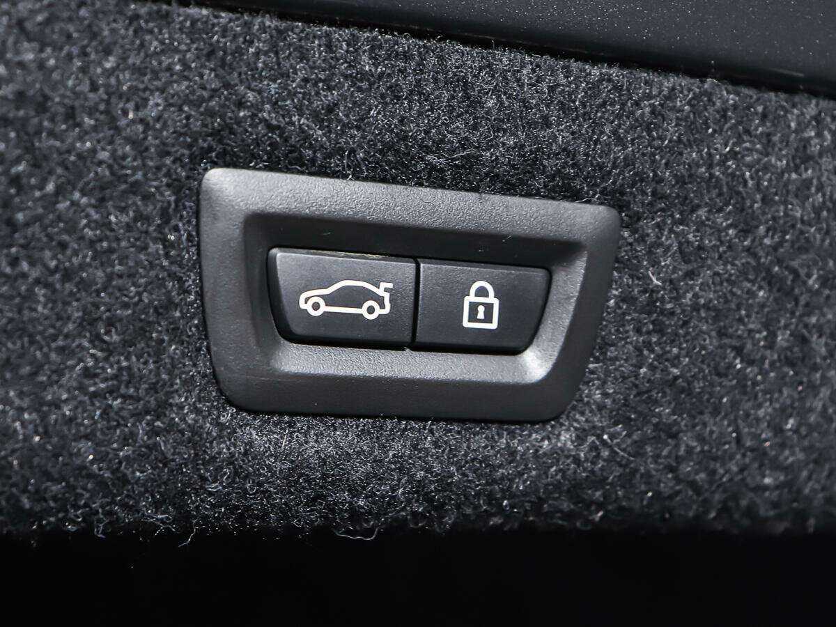 BMW 5 серии 2017 года с пробегом. Фото: #18