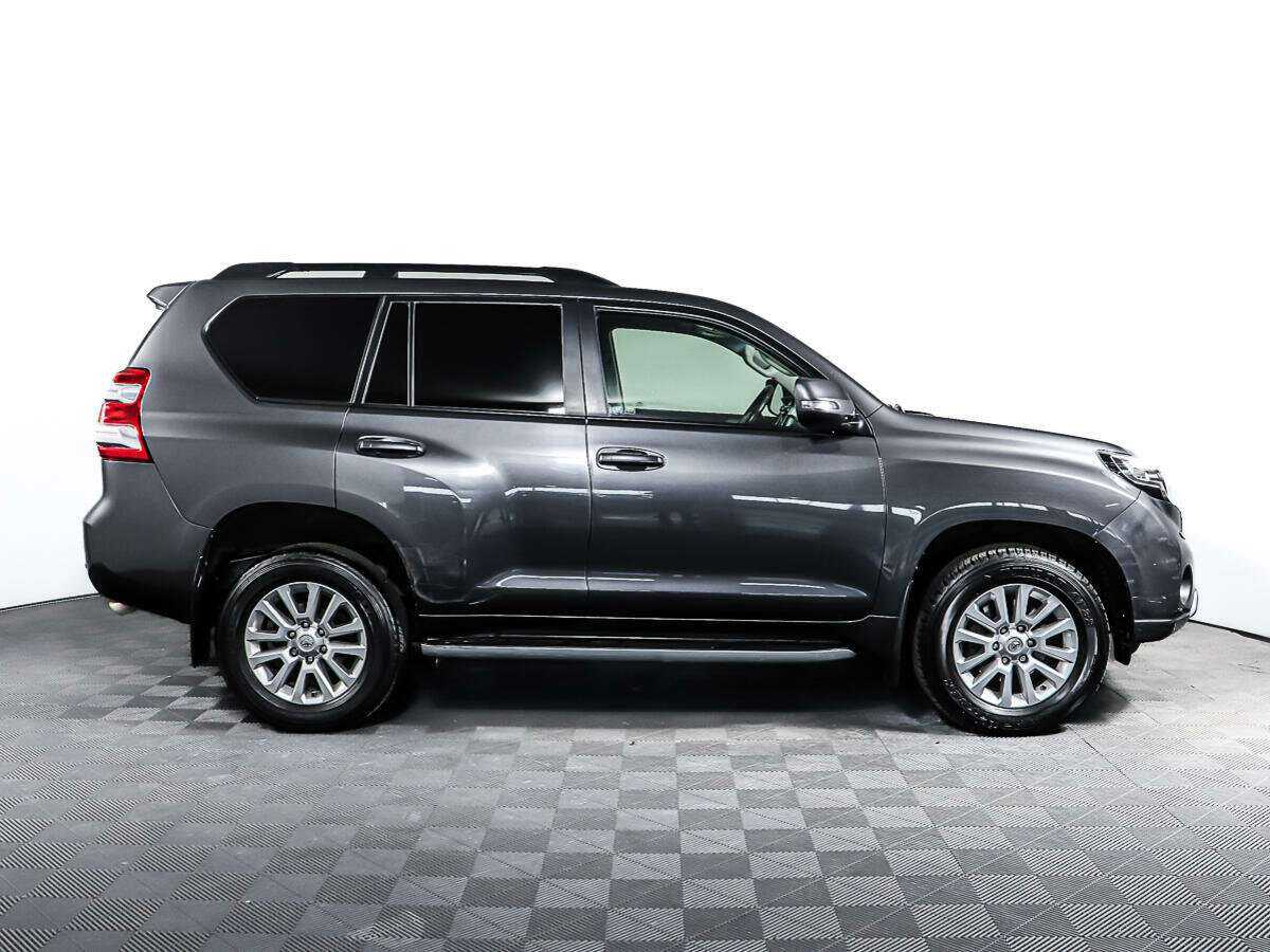 Toyota Land Cruiser Prado 2015 года с пробегом. Фото: #3