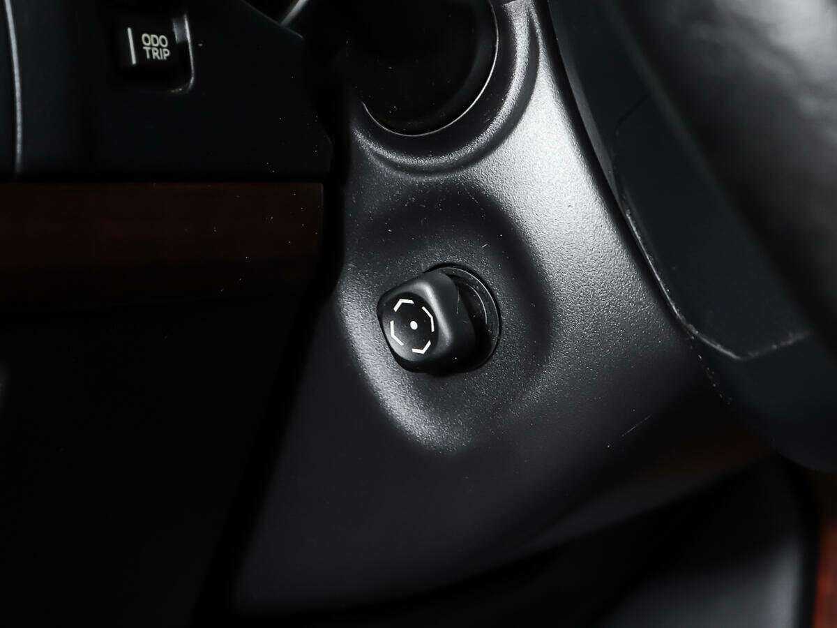 Toyota Land Cruiser Prado 2015 года с пробегом. Фото: #18